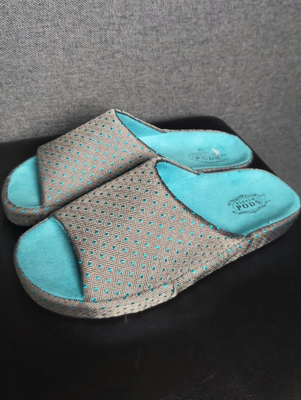 Cicciabella Pods London Fog Slide Slippers Grey Aqua Teal Women 9/10 Large Comfy